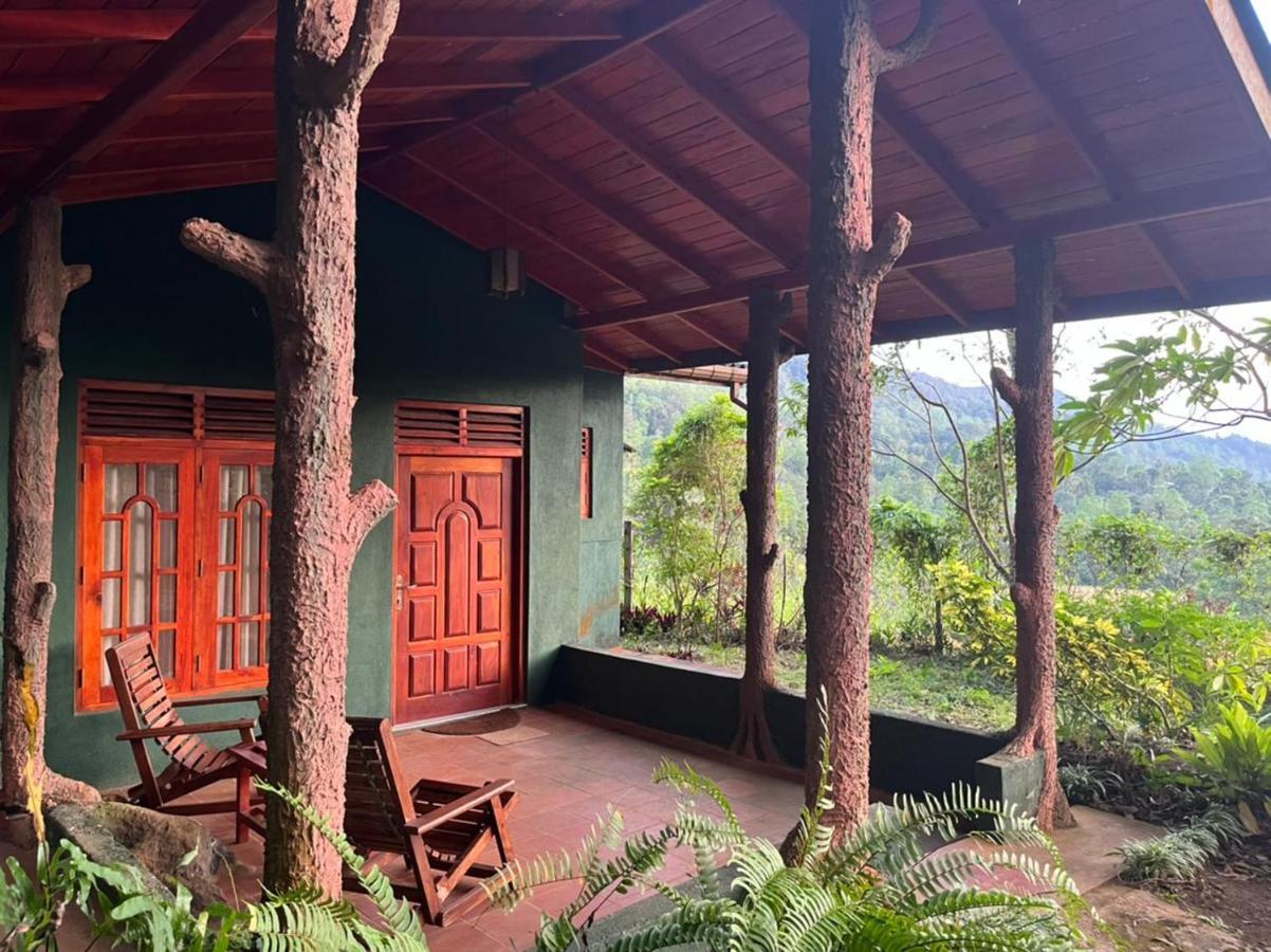 Sinharaja Rest Hotel Deniyaya Exterior photo
